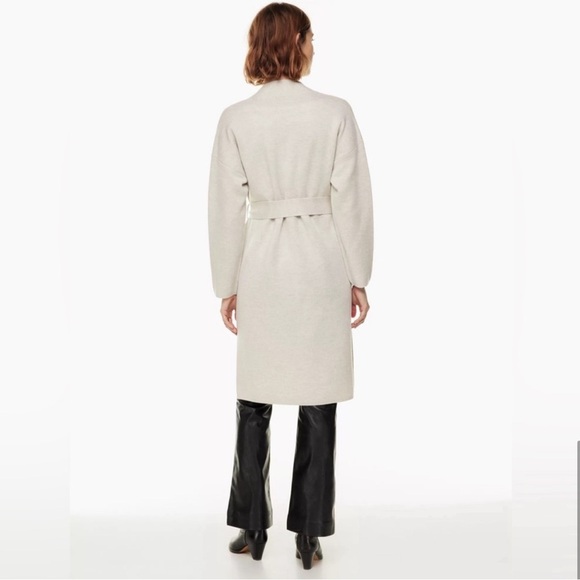 Aritzia Wilfred
Belize Cardigan 100% wool - Picture 3 of 12